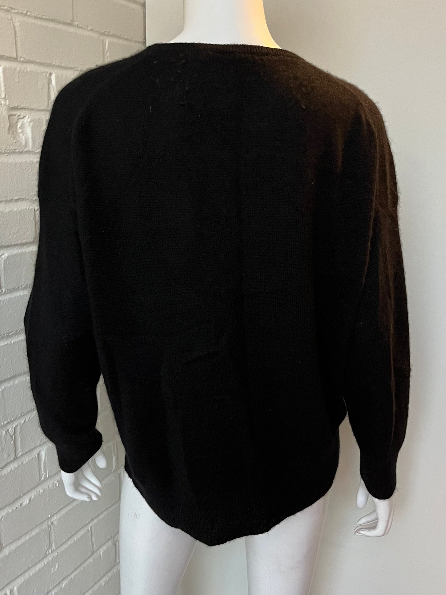 V Neck Cashmere Sweater Size Small