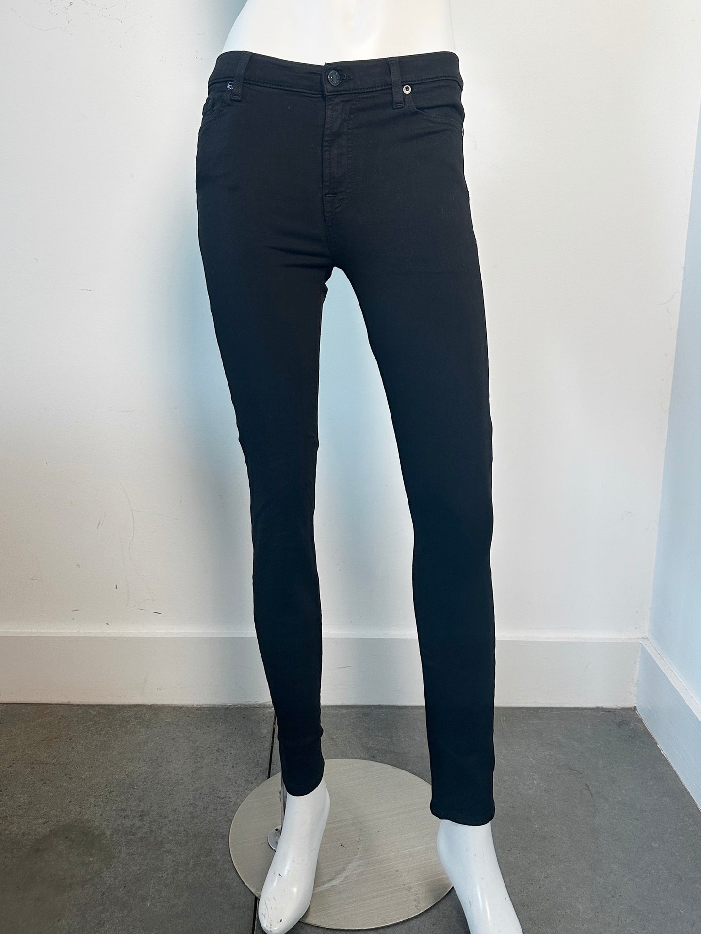 Mid Rise Skinny Jeans Size 26