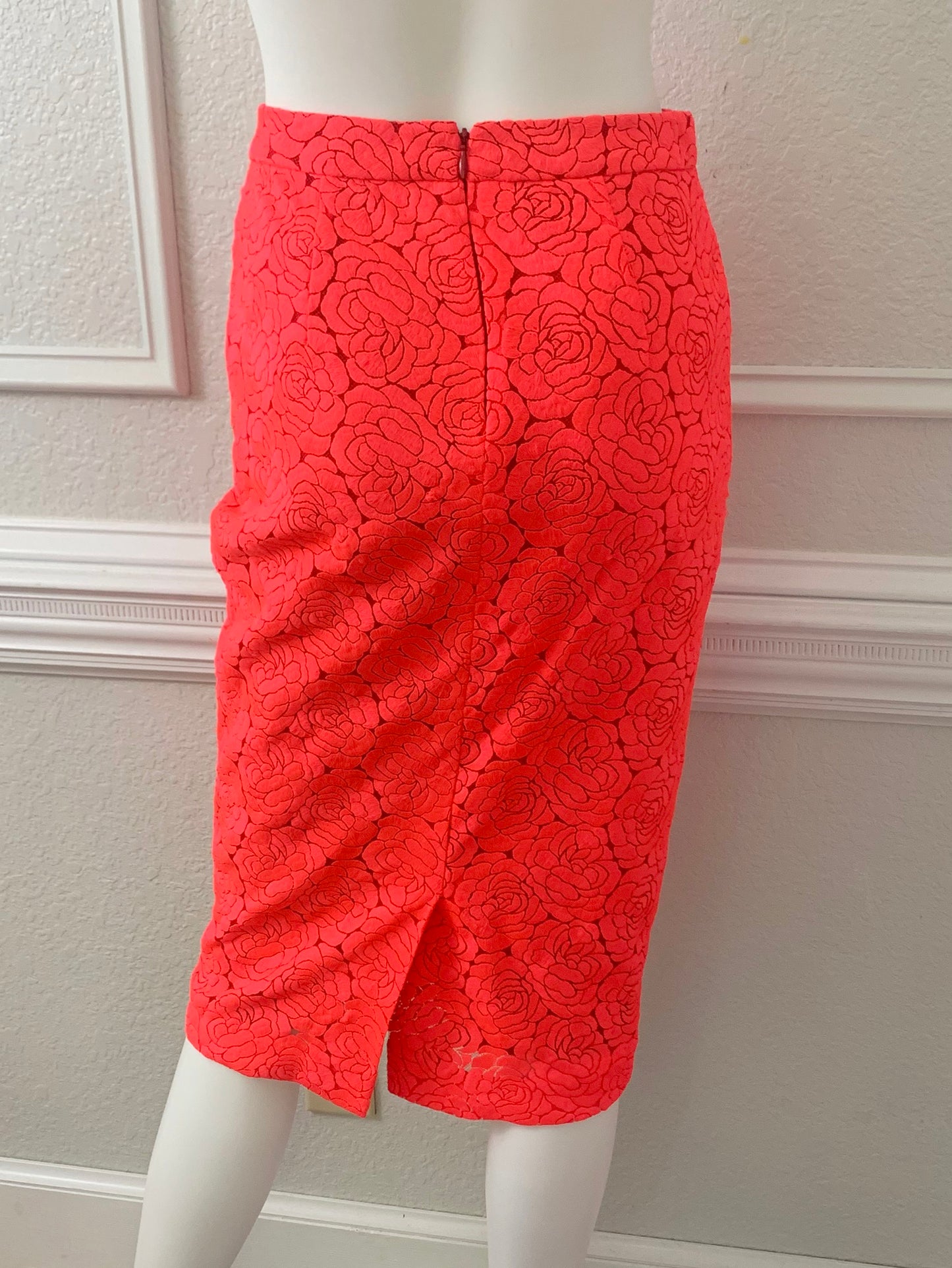 Towner Lace Skirt Size 2