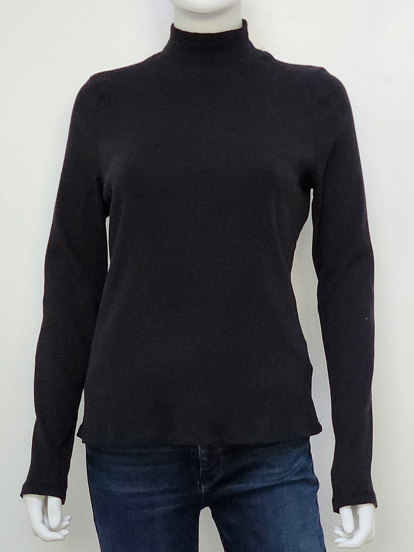 Ribbed Turtleneck Size Large