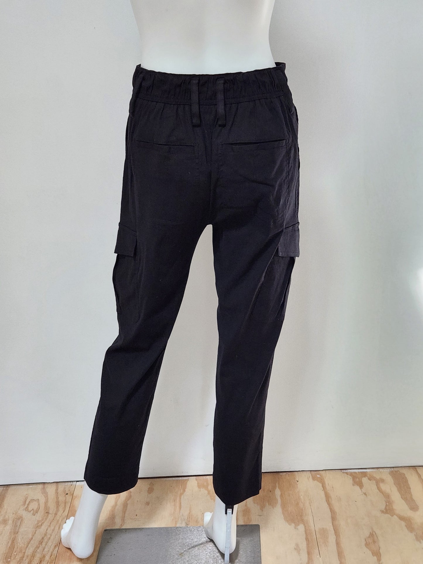 High Waisted Cargo Pant Size 2