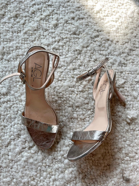Belinda Metallic Strappy Sandals Size 40