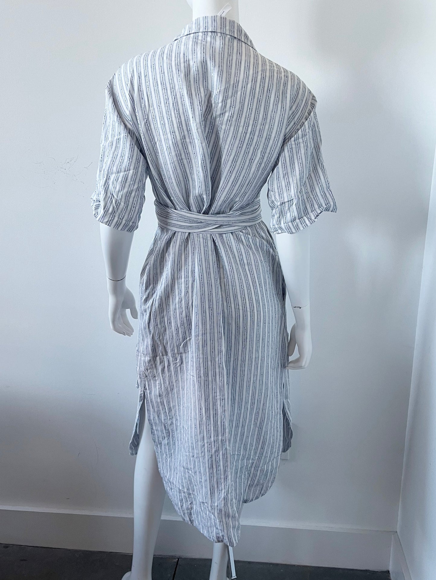 Nicoya Wrap Dress Size Medium