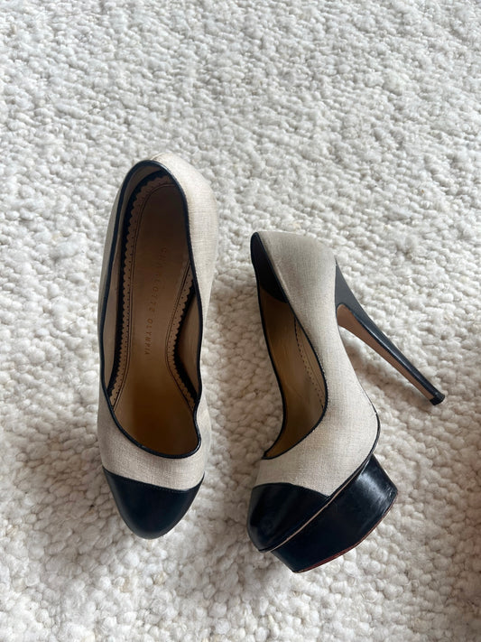 Monacoco Platform Heels Size 8