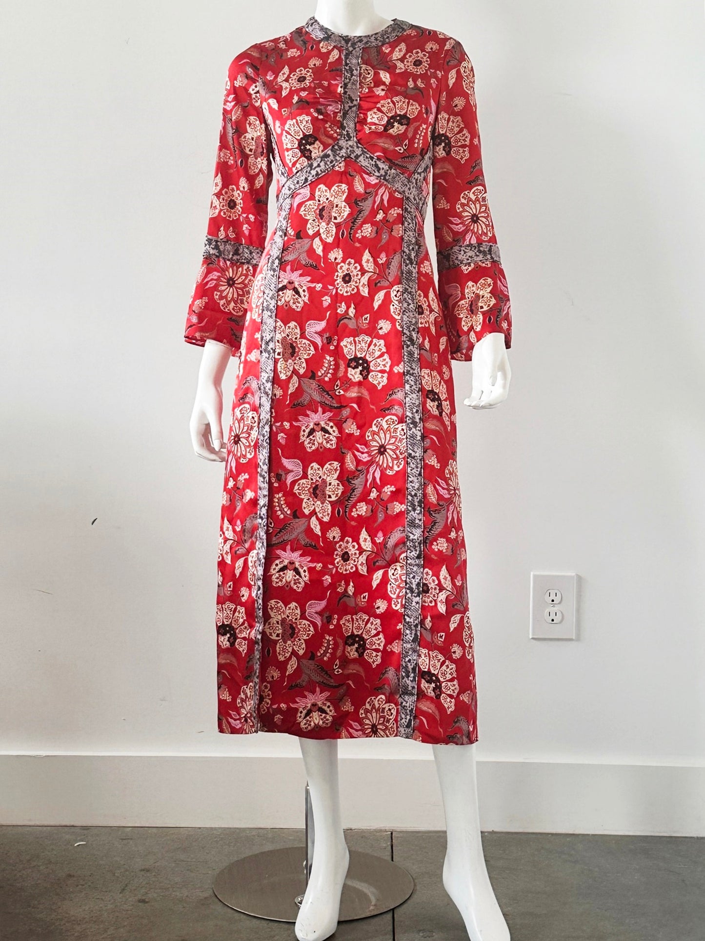 Smythe Floral Dress Size 4