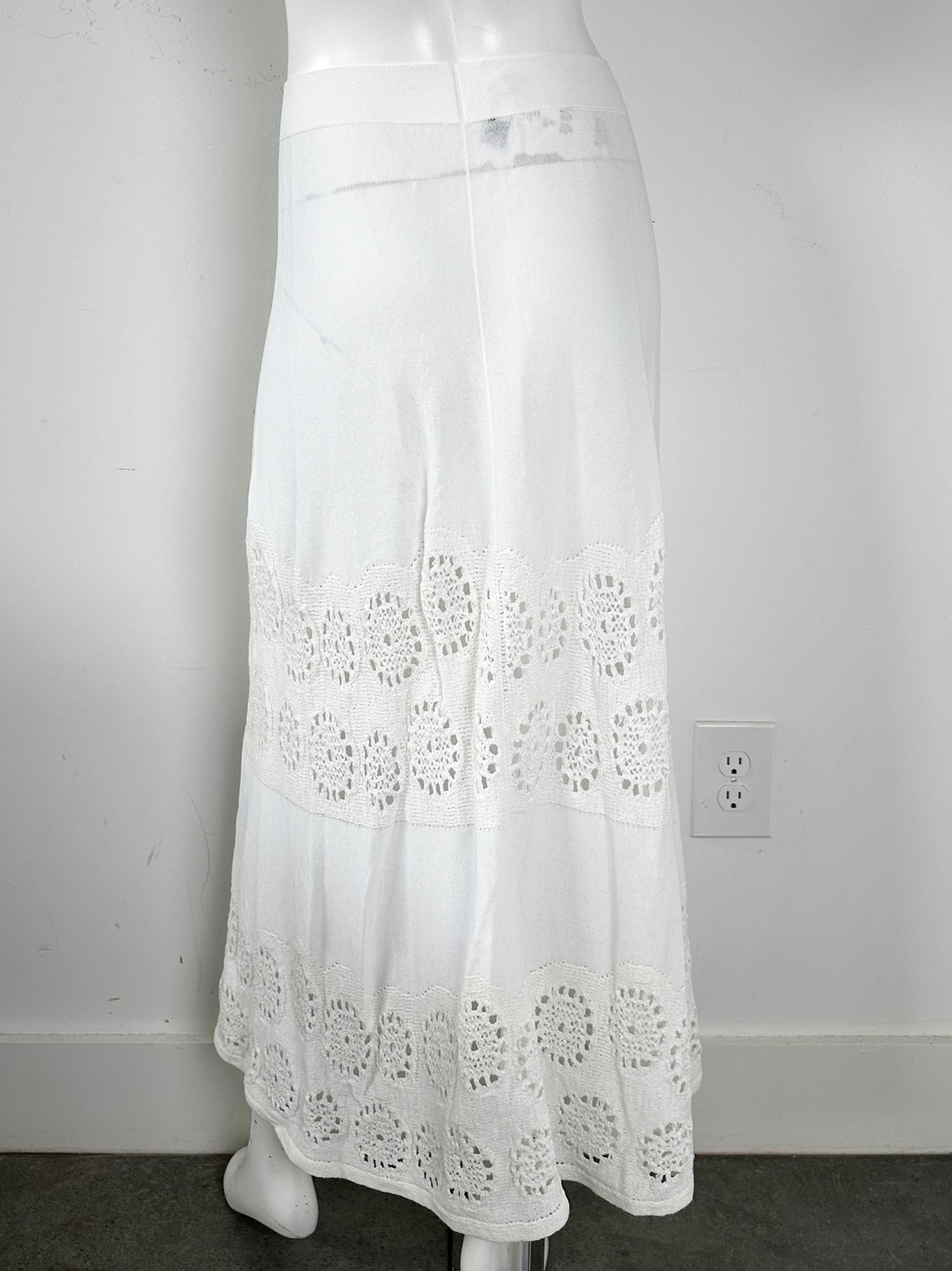 Crochet Trim Skirt Size Medium