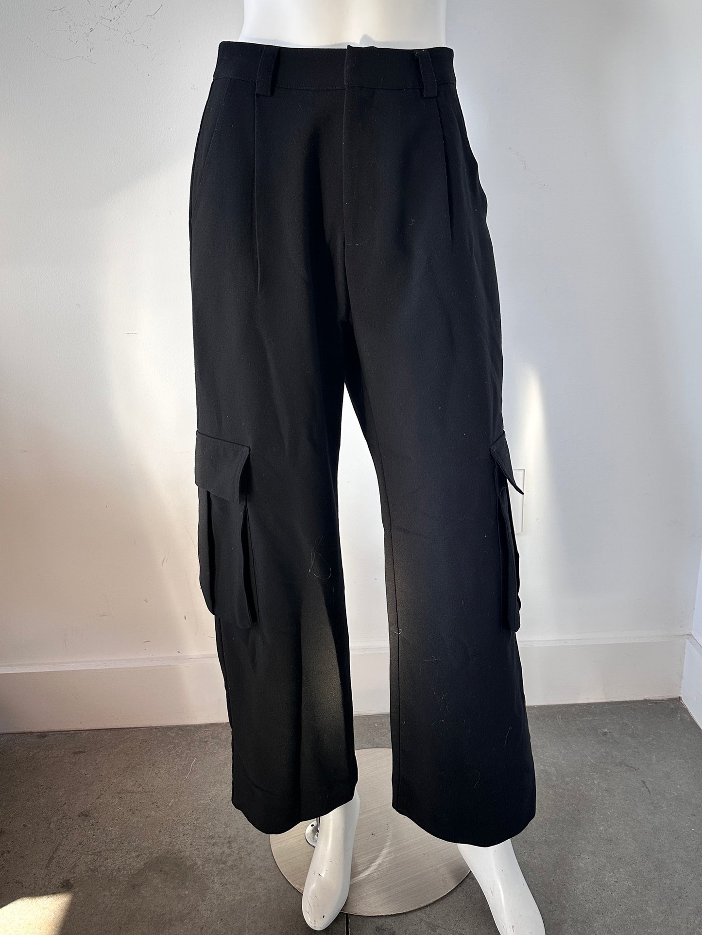 Willa High Waisted Cargo Pants Size 4