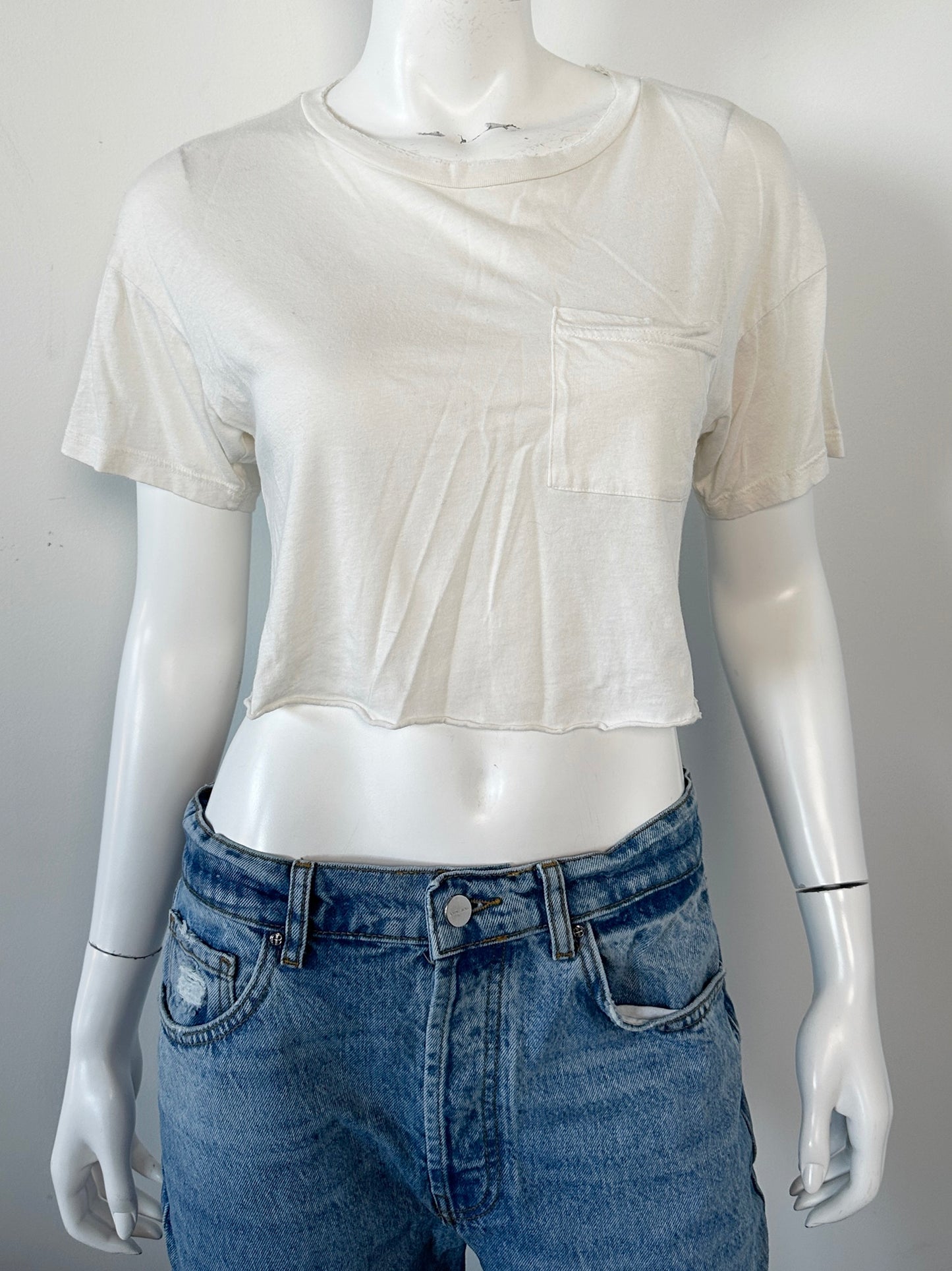 Short Sleeve Crop Pocket Tee Size Small