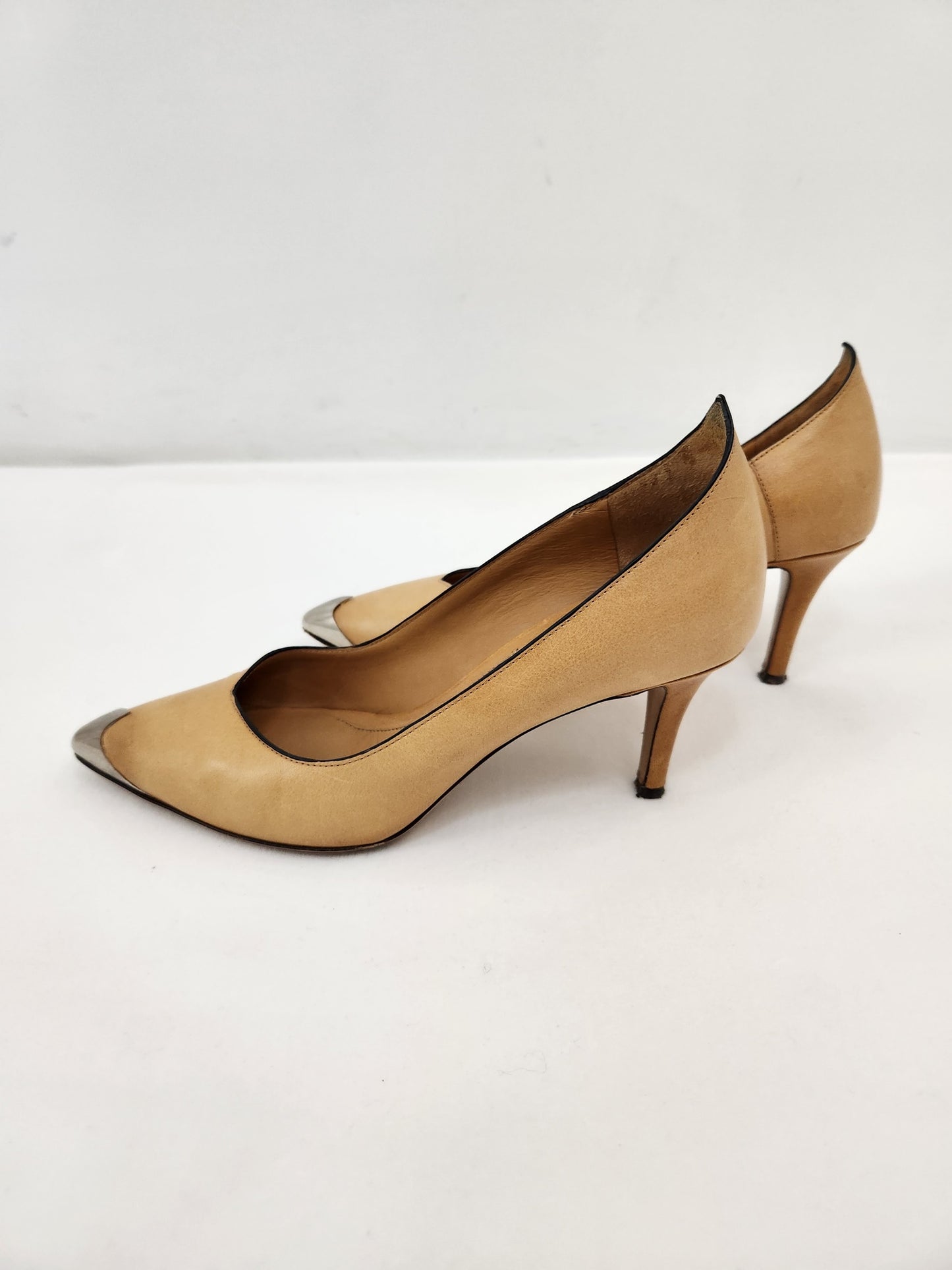 Paloe Cap Toe Pumps Size 38