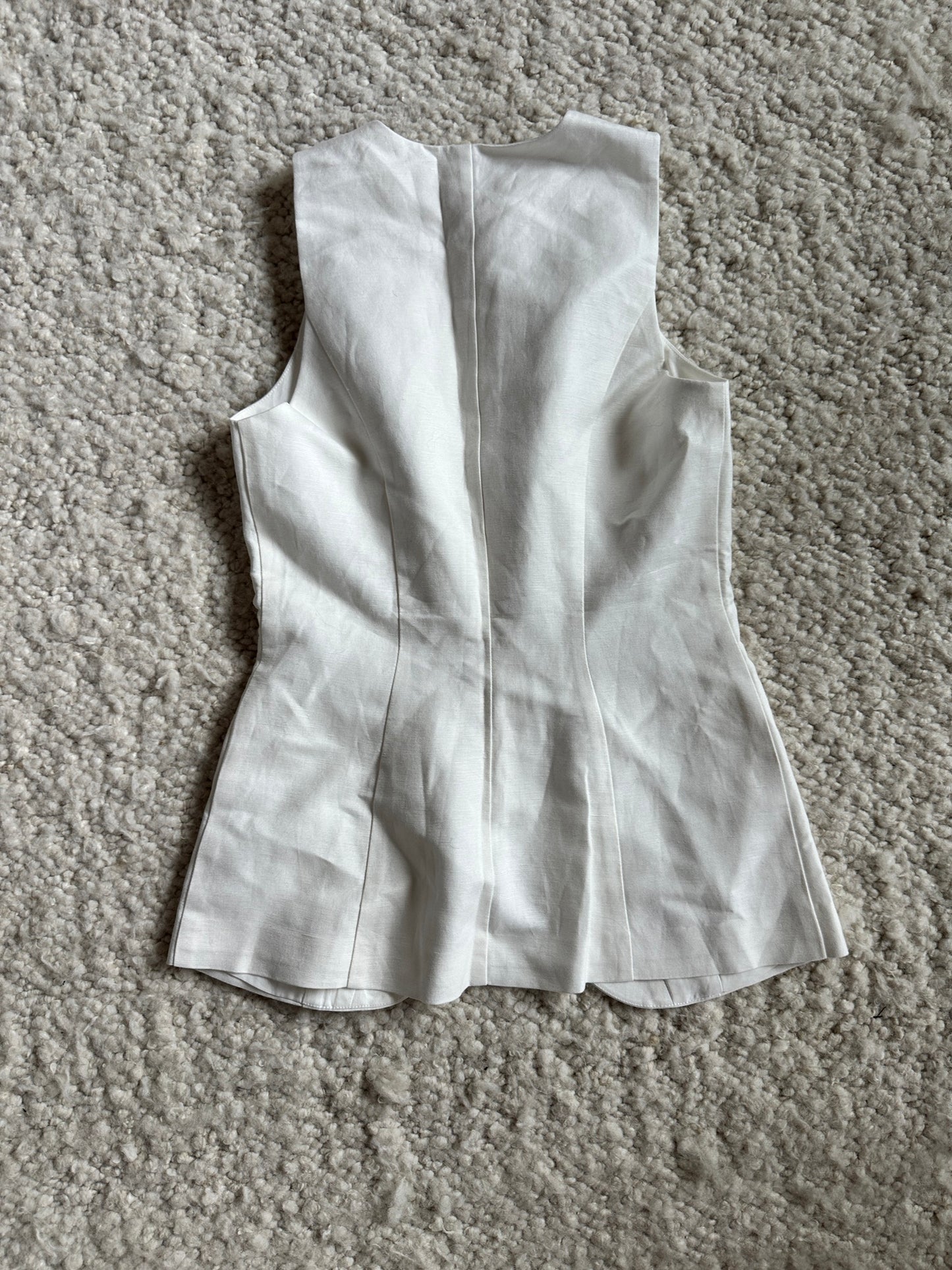 Leala Linen Vest Size XS