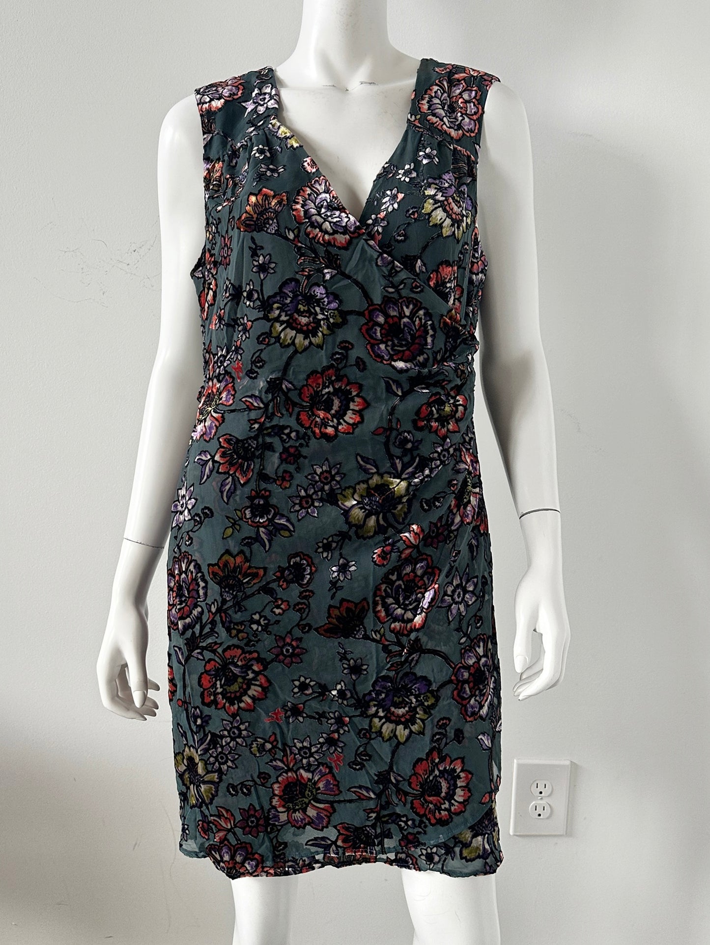 Floral Sleeveless Dress Size Large NWT