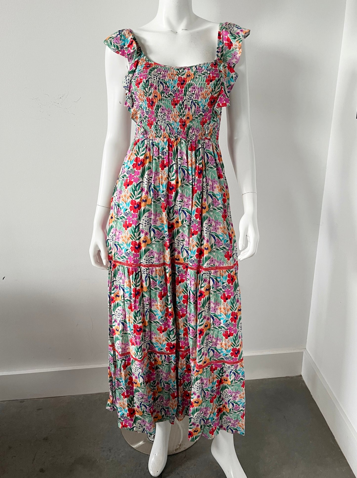 All Summer Long Maxi Dress Size XS