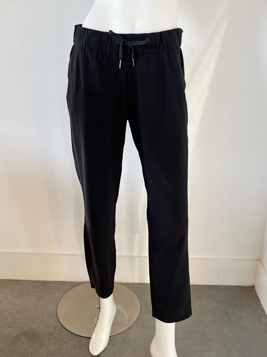 Tapered Mid Rise Pants Size 6