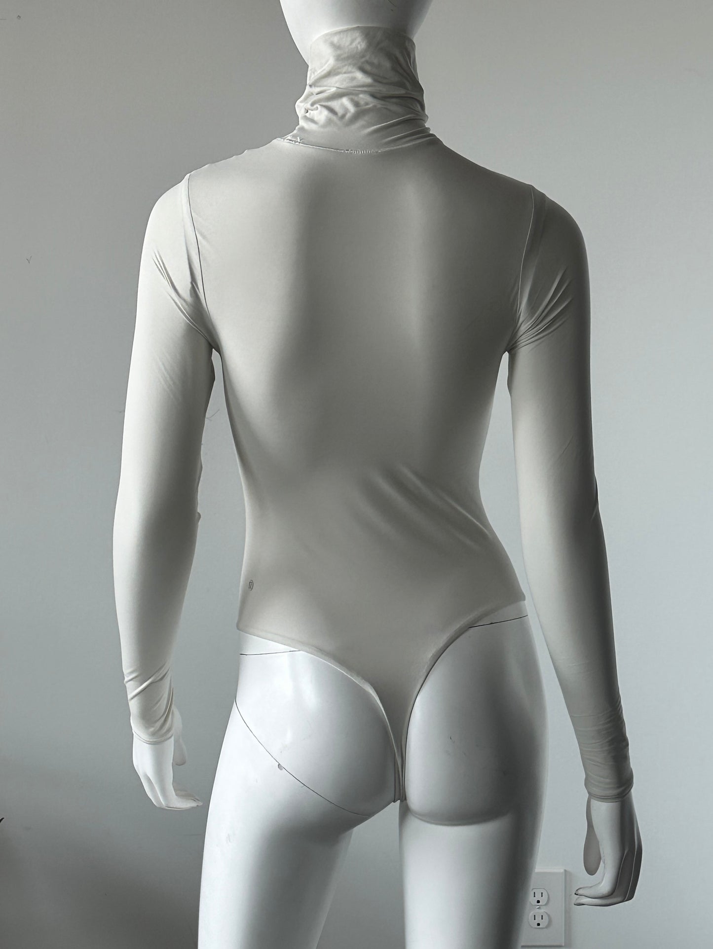 Wundermost Turtleneck Bodysuit Size 2