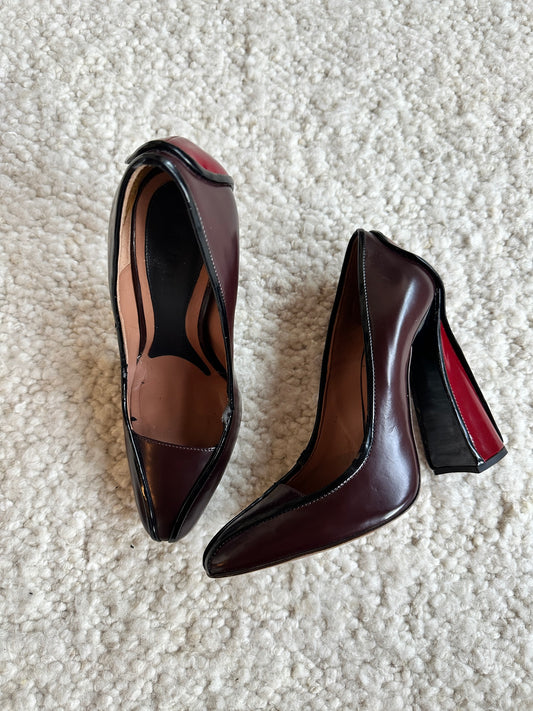 Two Tone Leather Pumps Size 37.5
