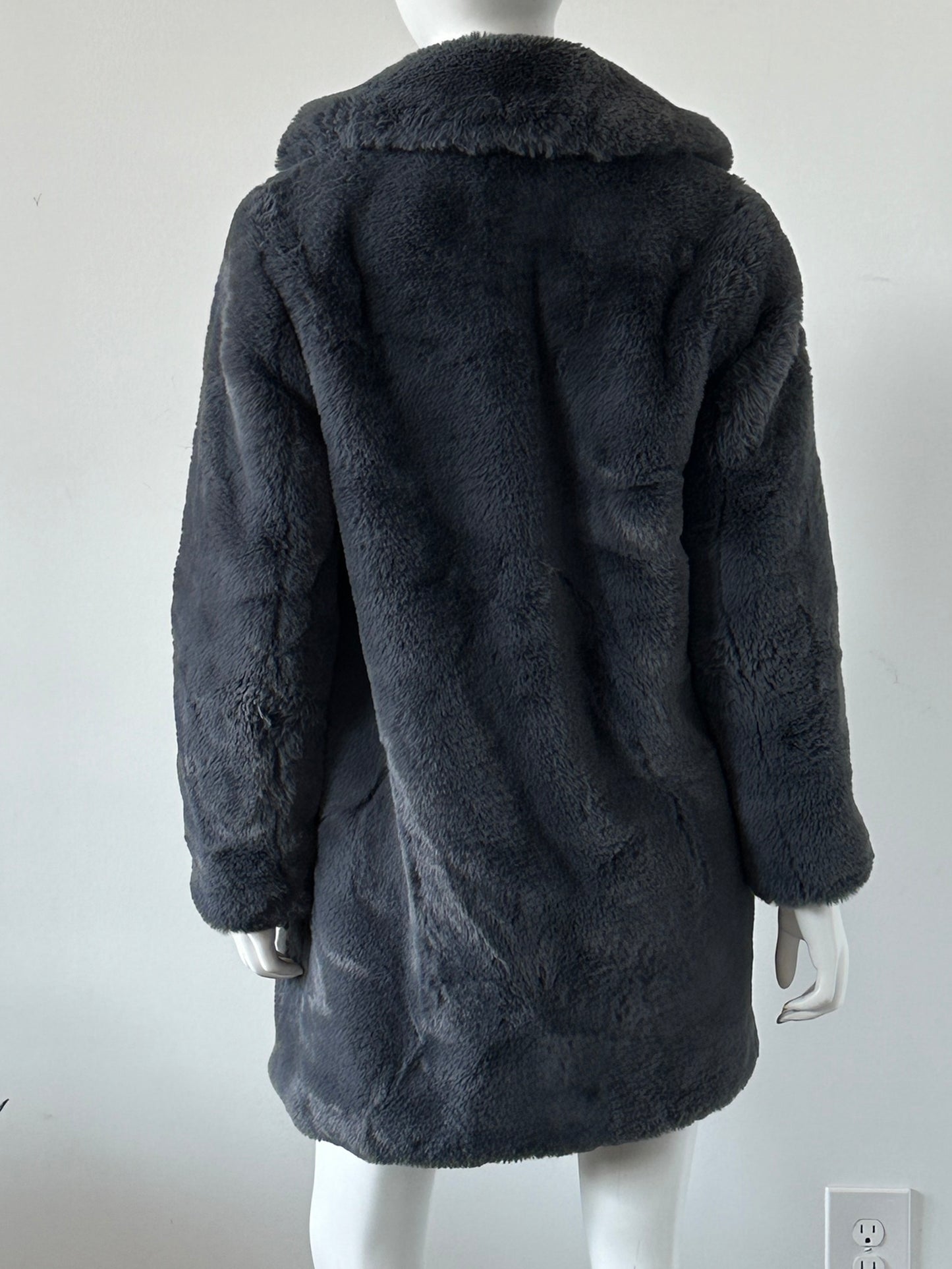 Marili Faux Fur Coat Size Small