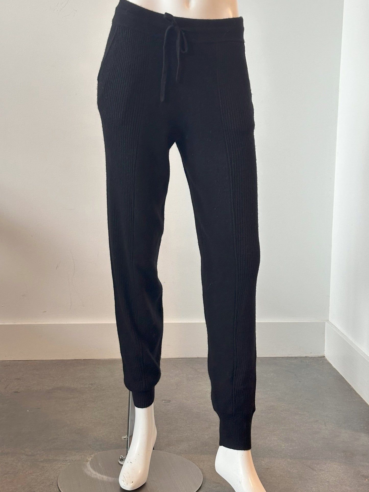 Cashmere Ribbed Joggers Size Small