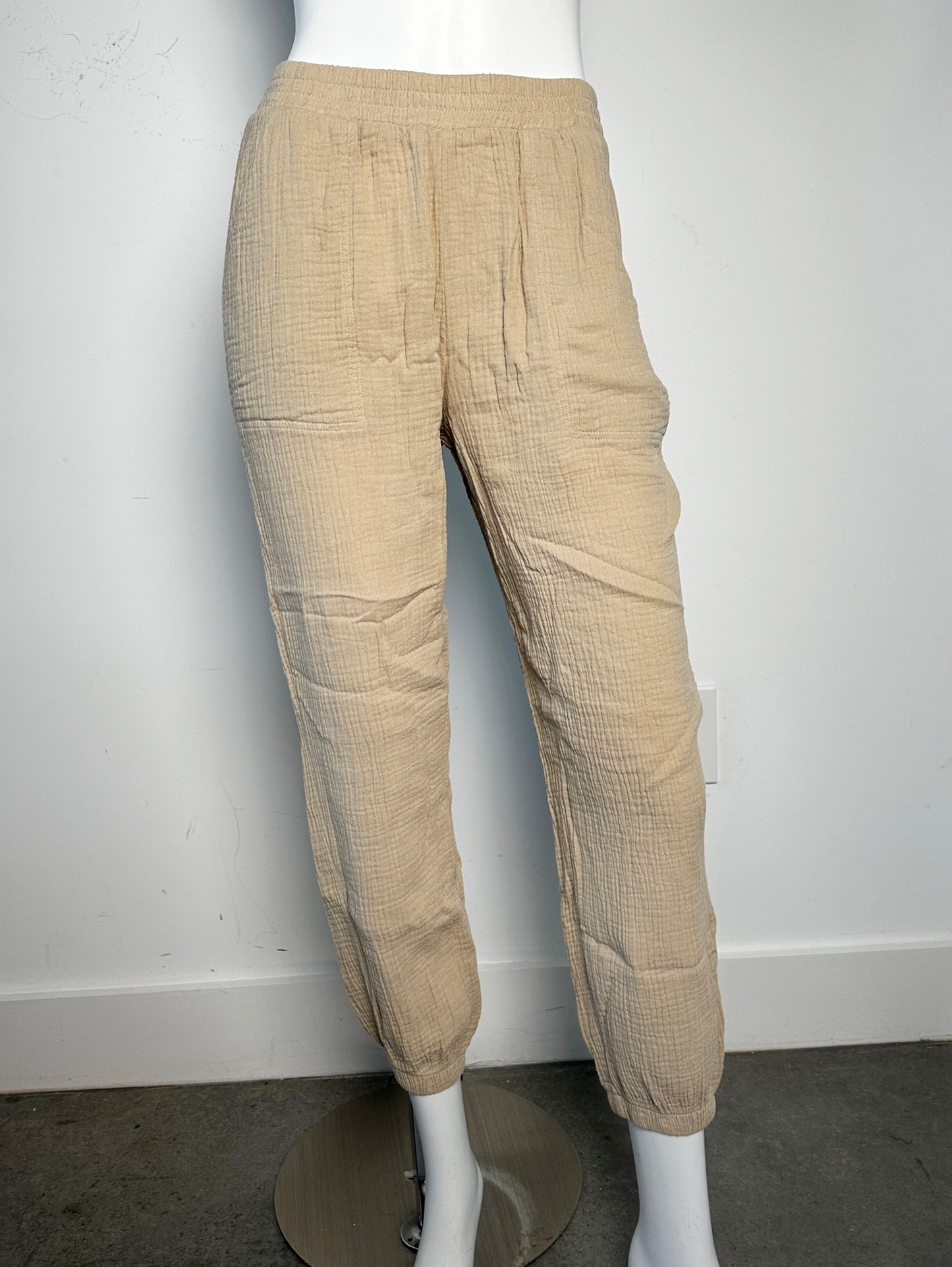 Cairo Pants Size XS NWT