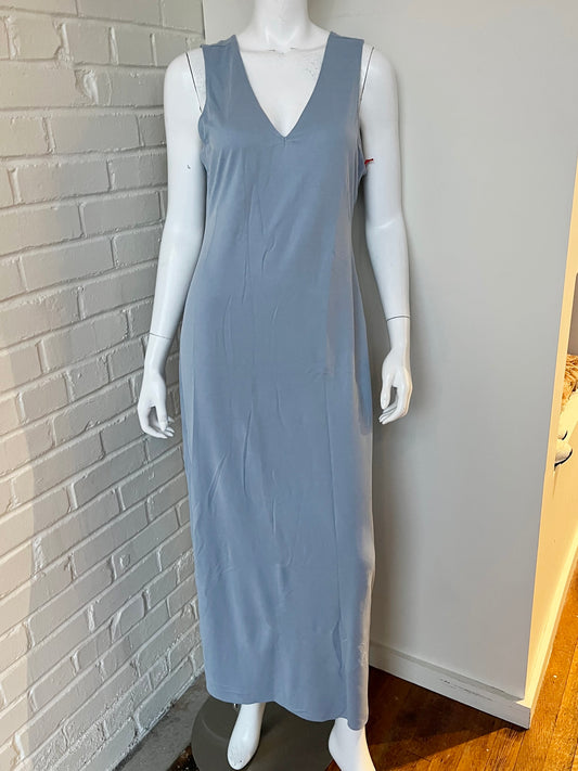 V-Neck Sleeveless Maxi Dress Size Small NWT