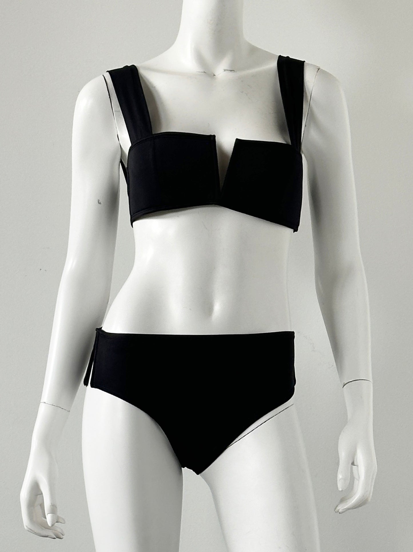 Victoria Bikini Size Medium