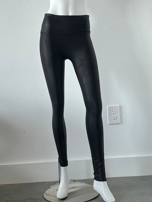 High Rise Leggings Size Medium