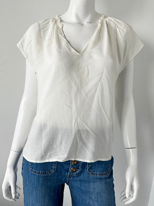 V-neck Flowy Top Size XS