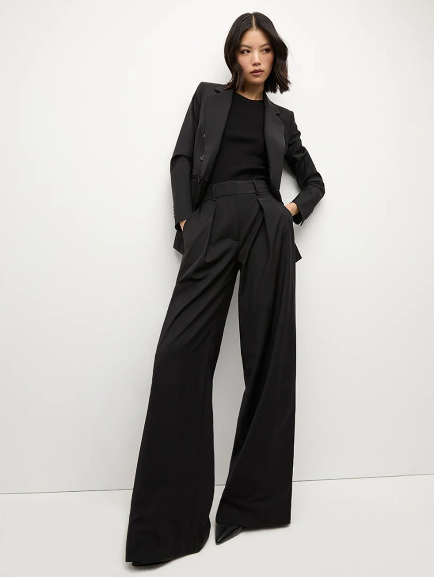 High Rise Wide Leg Pants Size 4 NWT