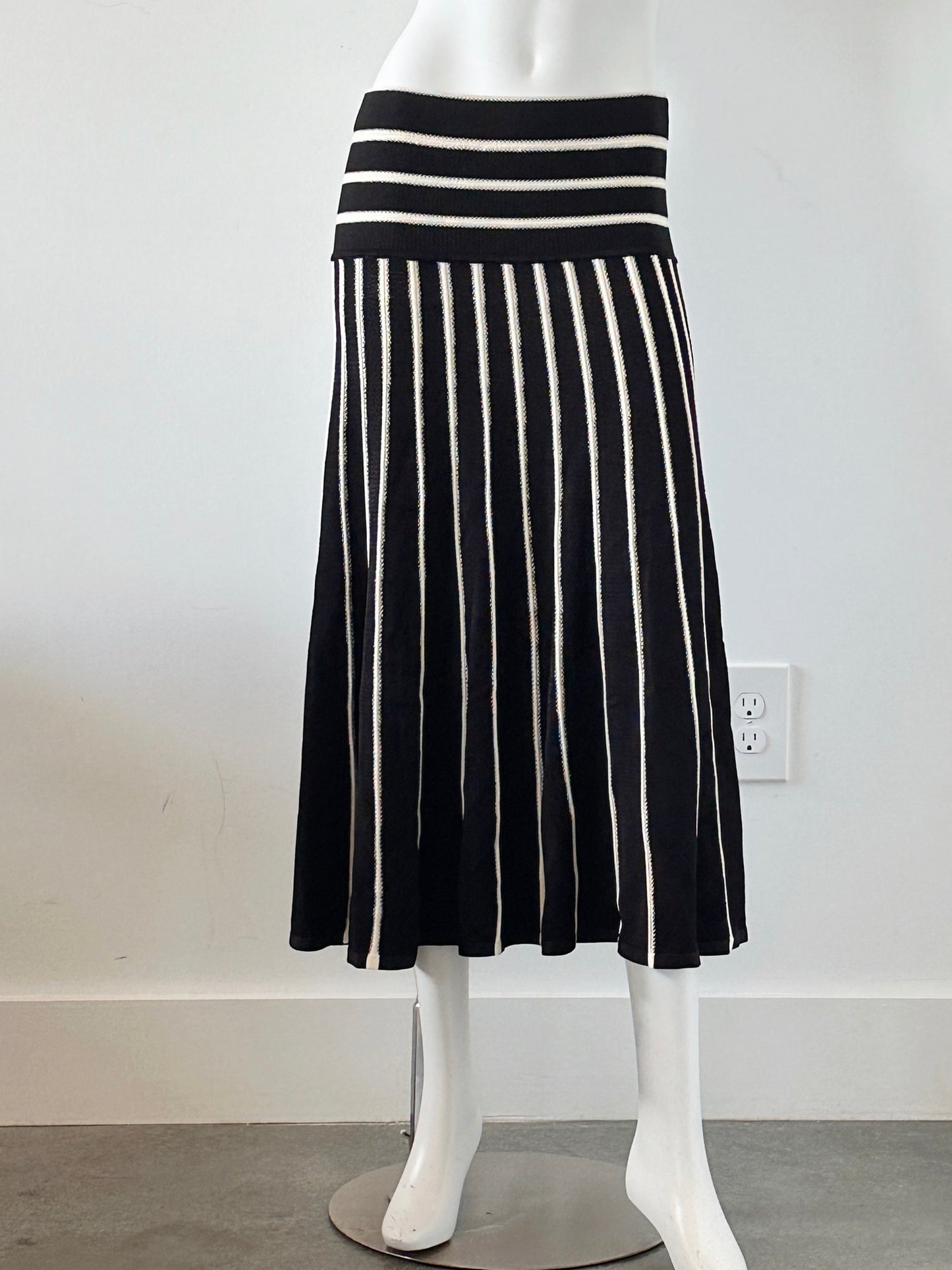 Striped Knitted Midi Skirt Size Medium