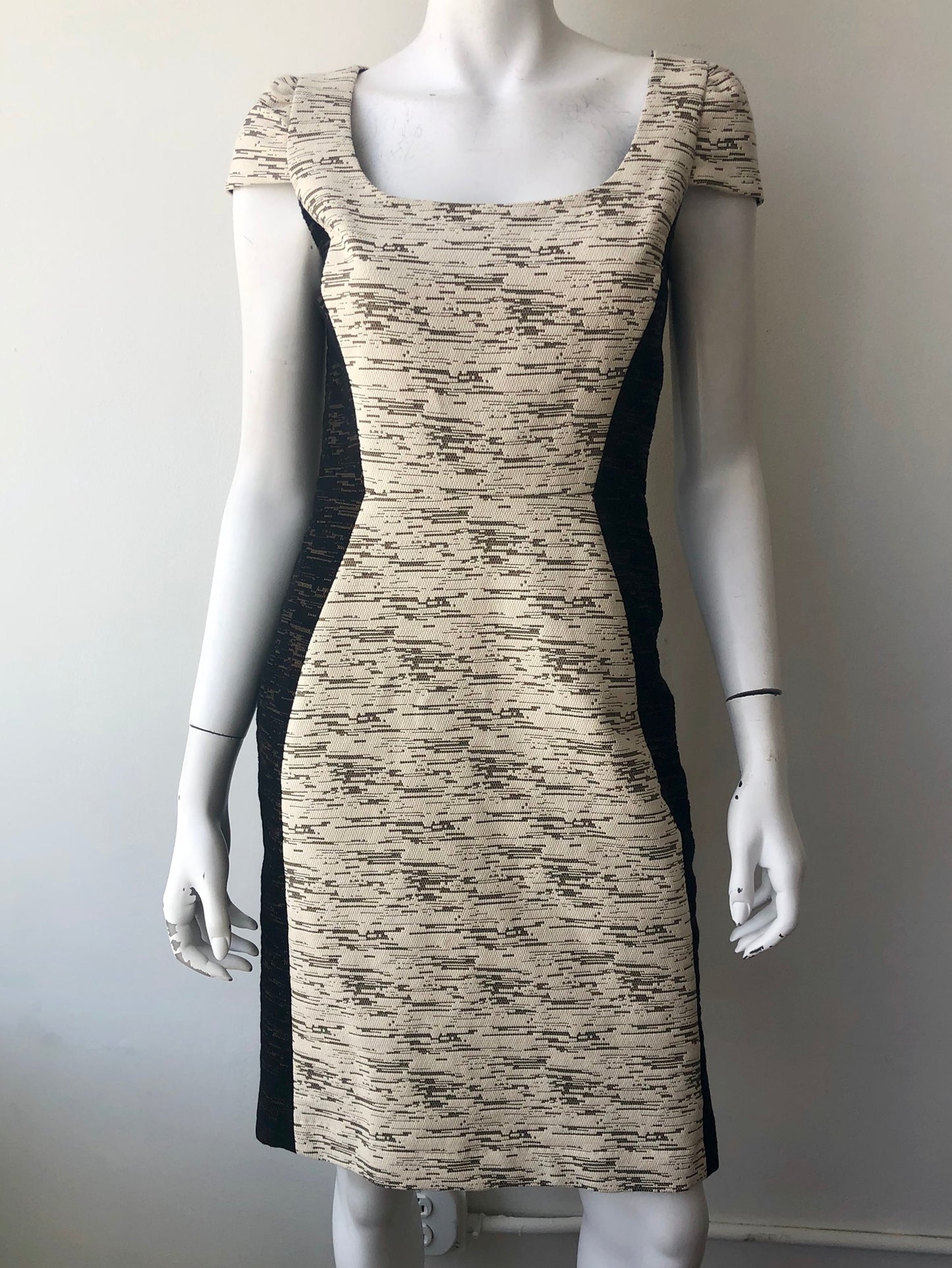 Newbury Sheath Dress Size 6