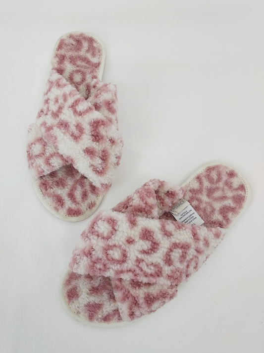 Fuzzy Leopard Slides Size Medium/Large