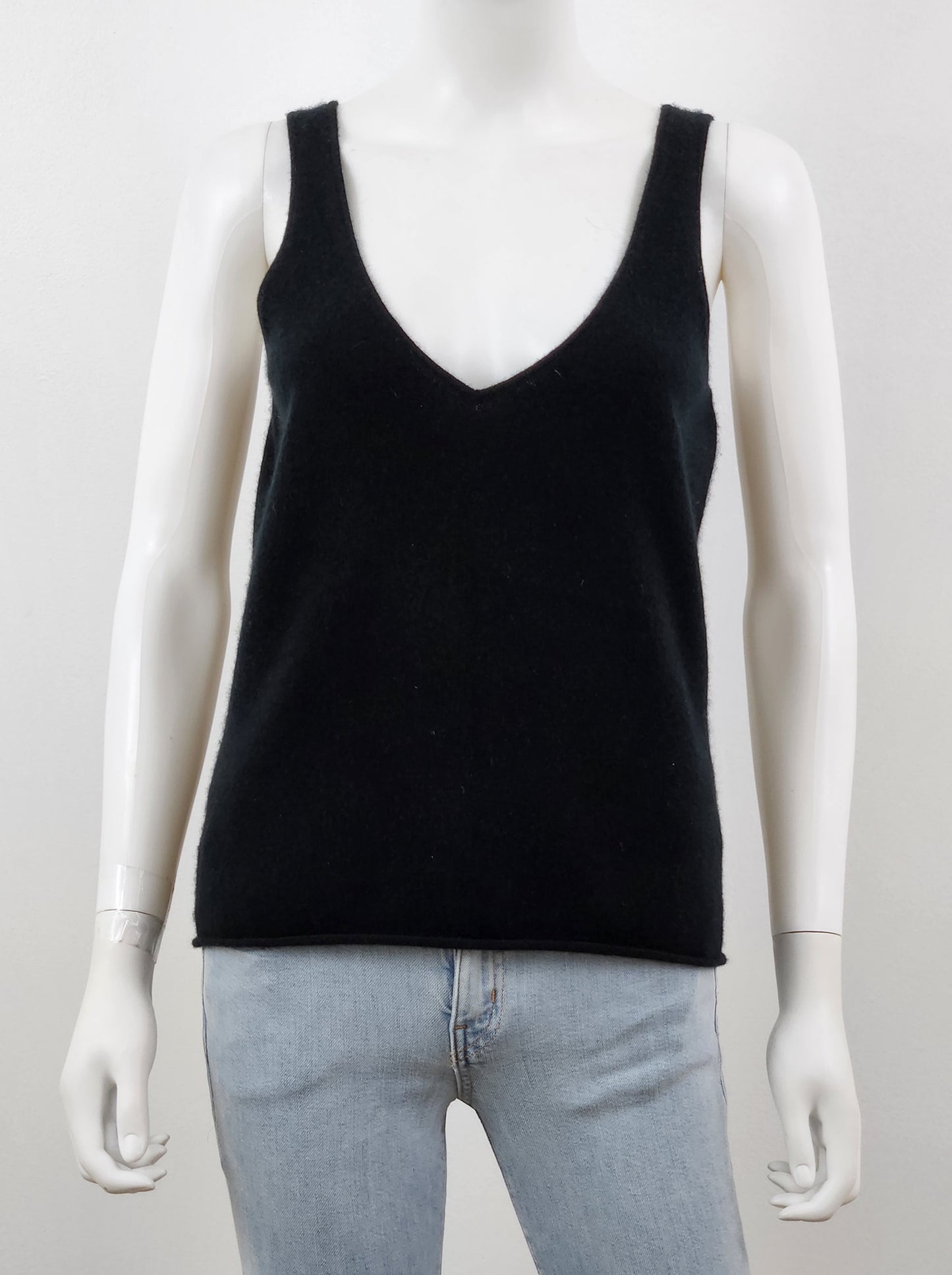 Cashmere V Neck Tank Size Medium