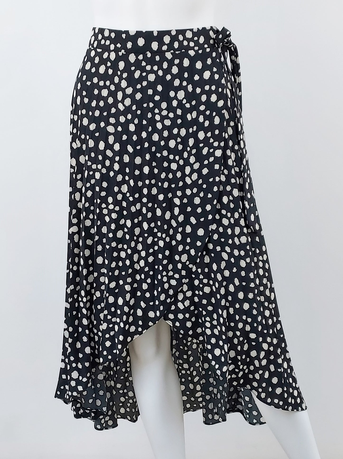 Dalmation Wrap Skirt Size Large