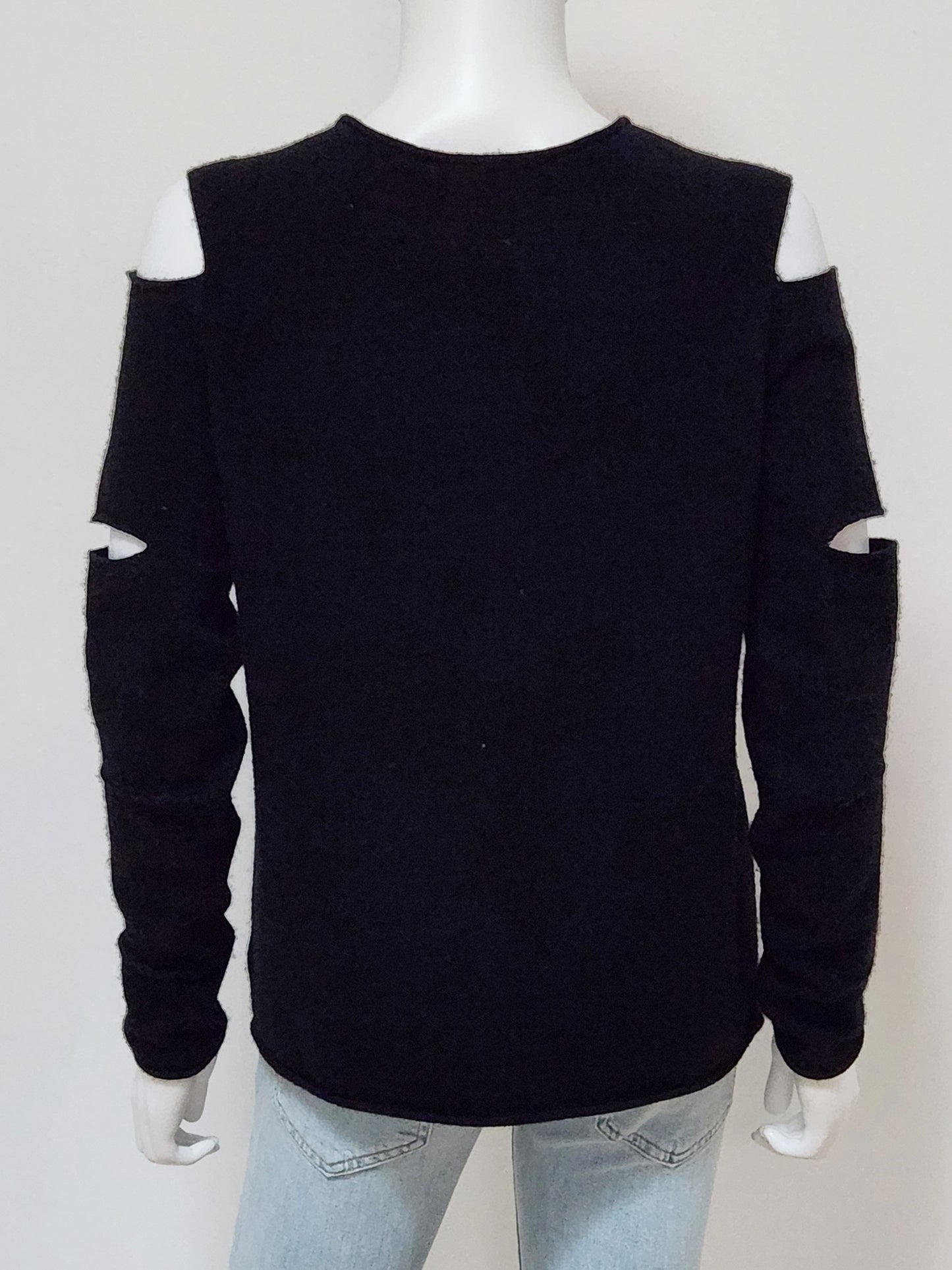 Tyrone Cutout Sleeve Sweater Size Small