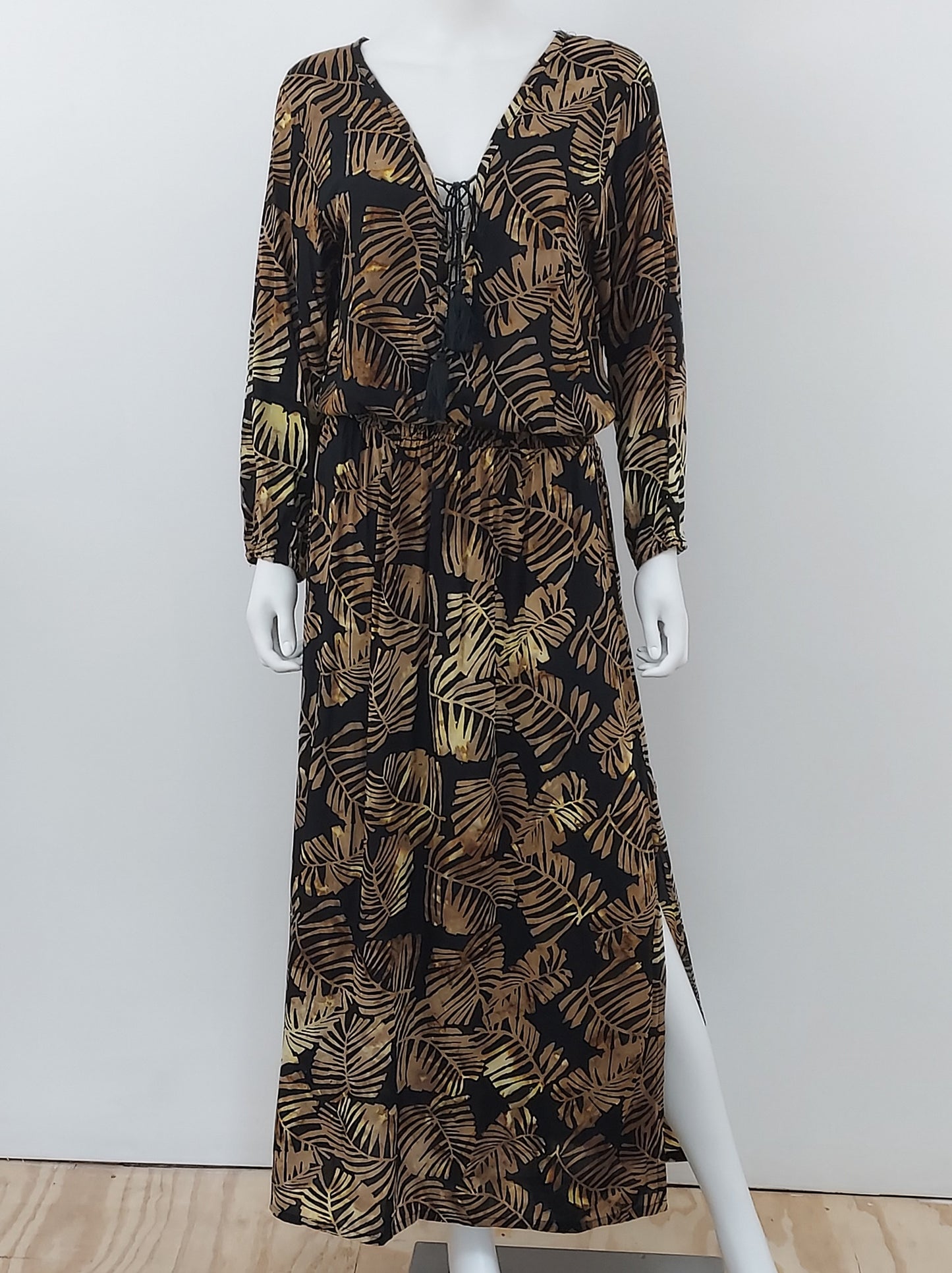 Palm Print Maxi Dress Size Small/Medium